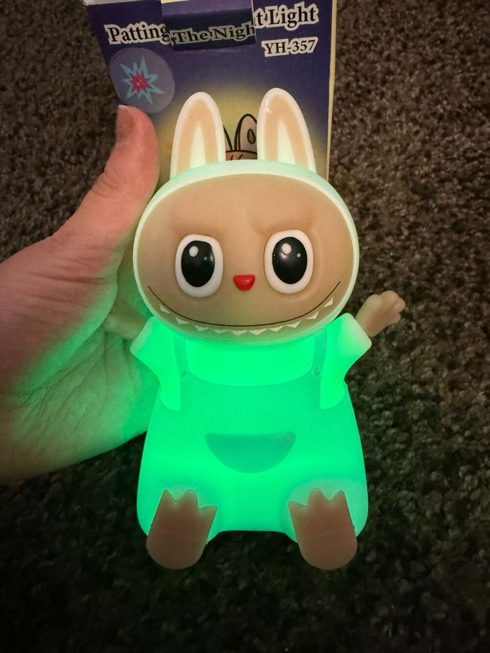 Labubu Rabbit LED Night Light - Picture 5 of 6